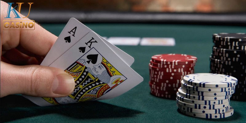 Các thuật ngữ cần nắm trong một ván bài Poker